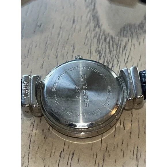 Concepts Women's Quartz Analog Watch #36513 Black Cuff Bangle Band - Picture 4 of 7